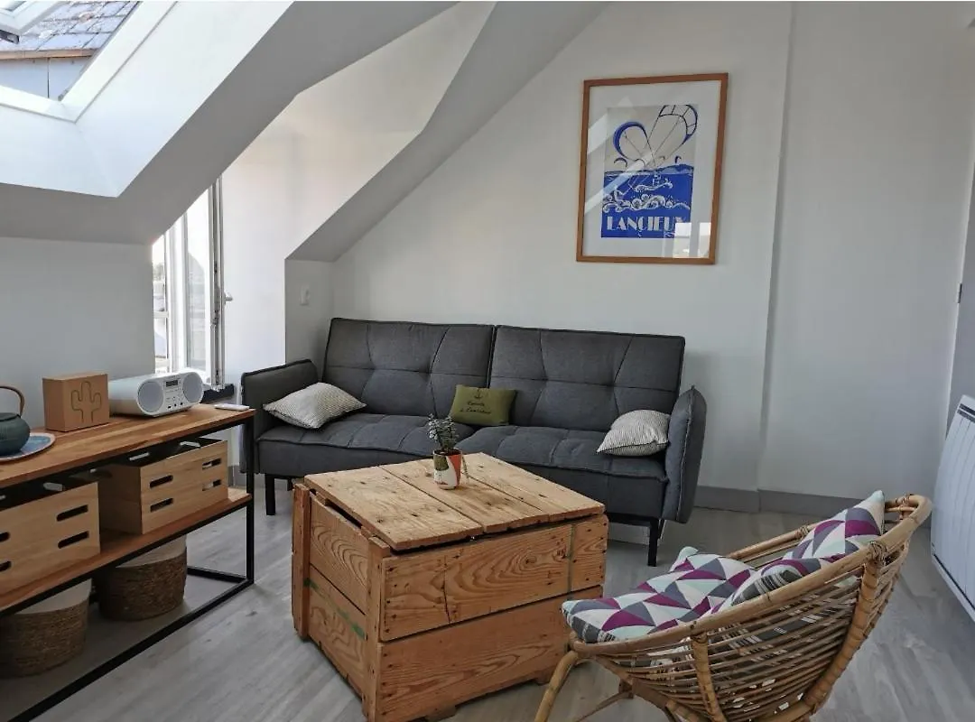 Appartement Studio cosy au bord de mer à Lancieux France
